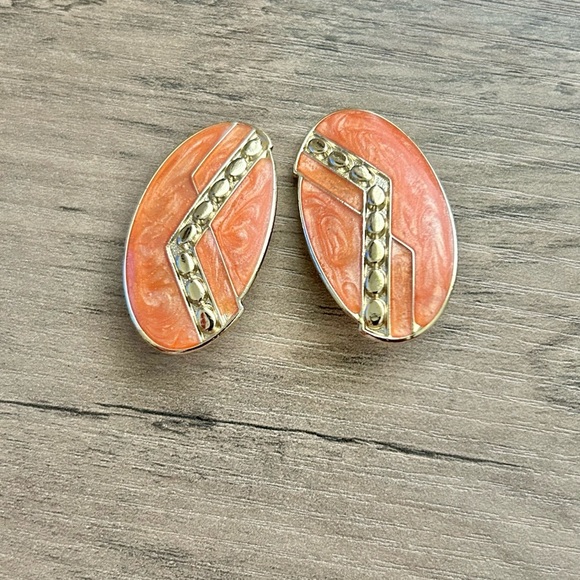 Vintage Oval Coral Enamel & Gold-Tone Statement Earrings - Picture 3 of 6